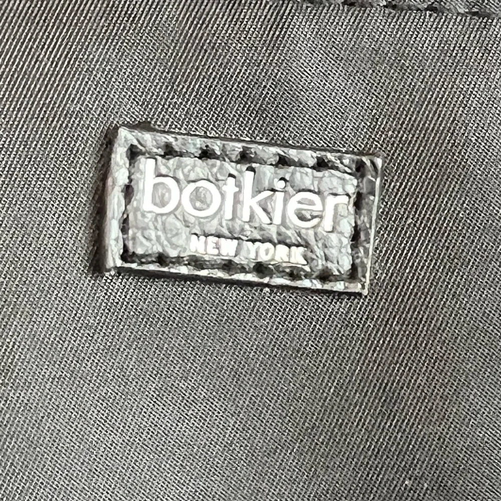 Botkier New York Bond Travel Tote
Bag Black - Picture 5 of 14